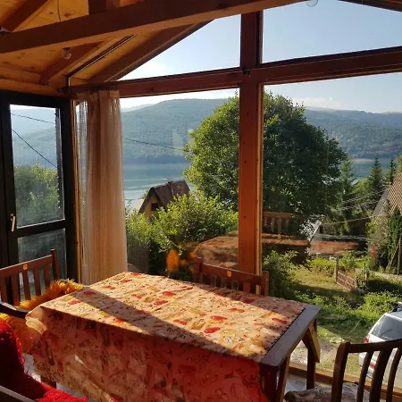 Vila Mavrovo